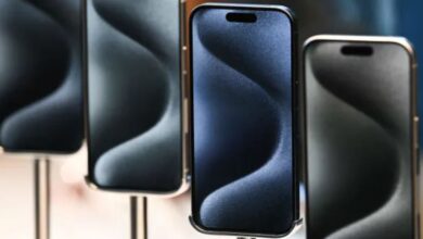 Apple заявила, что проблема с нагревом не связана с новой конструкцией корпуса из титана и алюминия на более дорогих моделях Pro, а также заявила, что она также не связана с портом зарядки USB-C на новых телефонах.